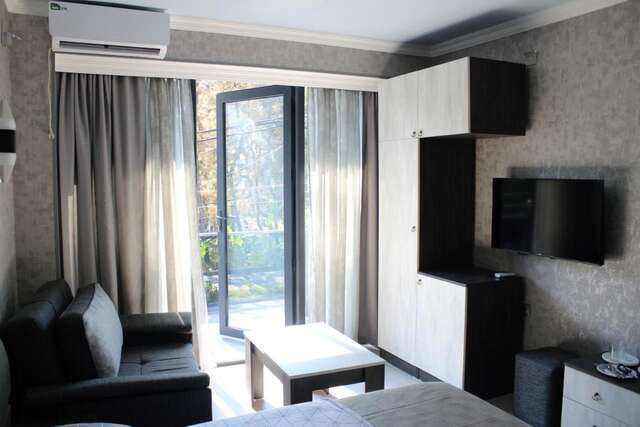 Гостевой дом Golden Lion Кобулети-35